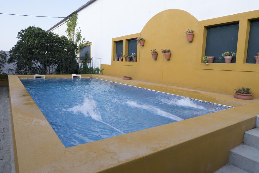Casa Rural Dehesa De Solana Herrera de Alcántara Exterior foto