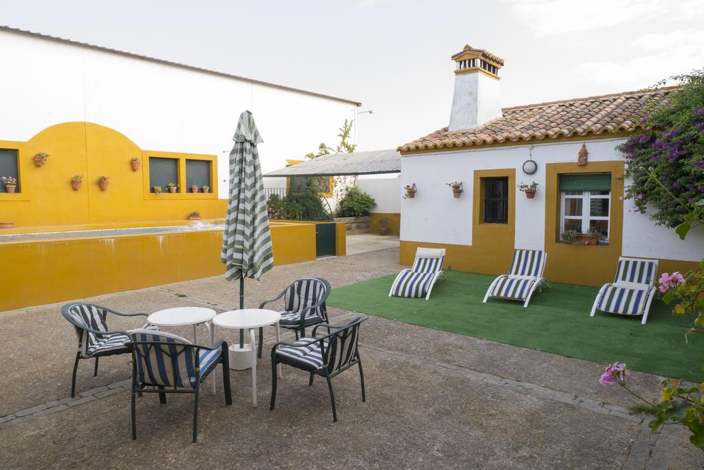 Casa Rural Dehesa De Solana Herrera de Alcántara Exterior foto