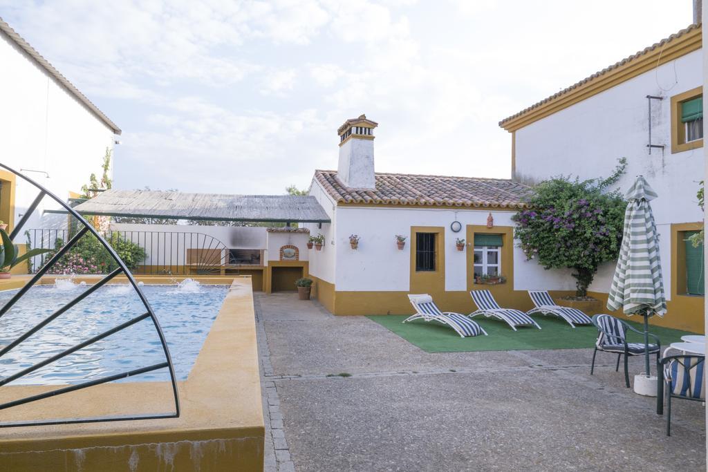 Casa Rural Dehesa De Solana Herrera de Alcántara Exterior foto